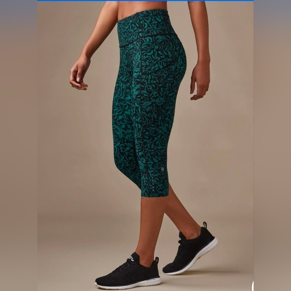 Lululemon Fast N Free Capri Leggings 19in